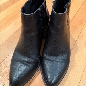 Nine West Black Ankle Booties